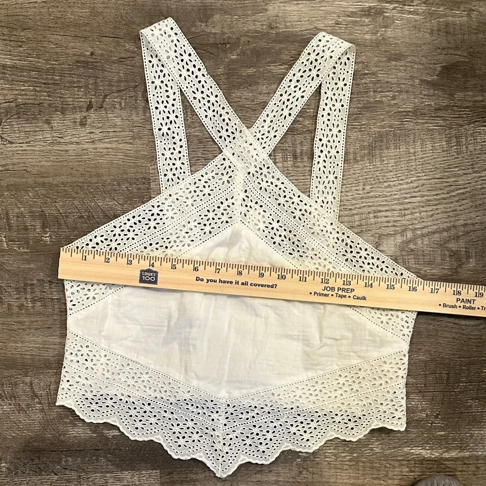 H&M White Lace Halter Corseted‎ Crop Top with V Hem Size 8 - Picture 3 of 8